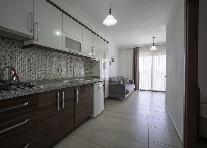Isik Apartmanhotel 3*